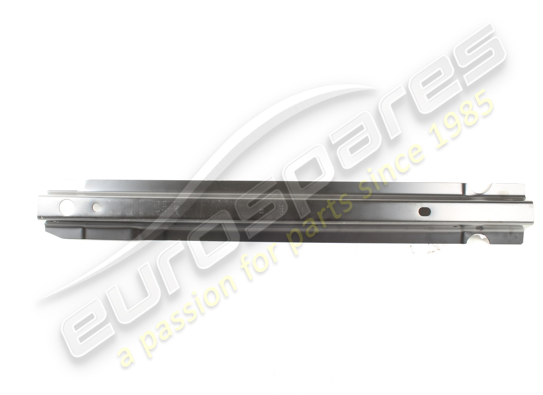 new maserati lh underfloor side member. part number 673005700 (2)