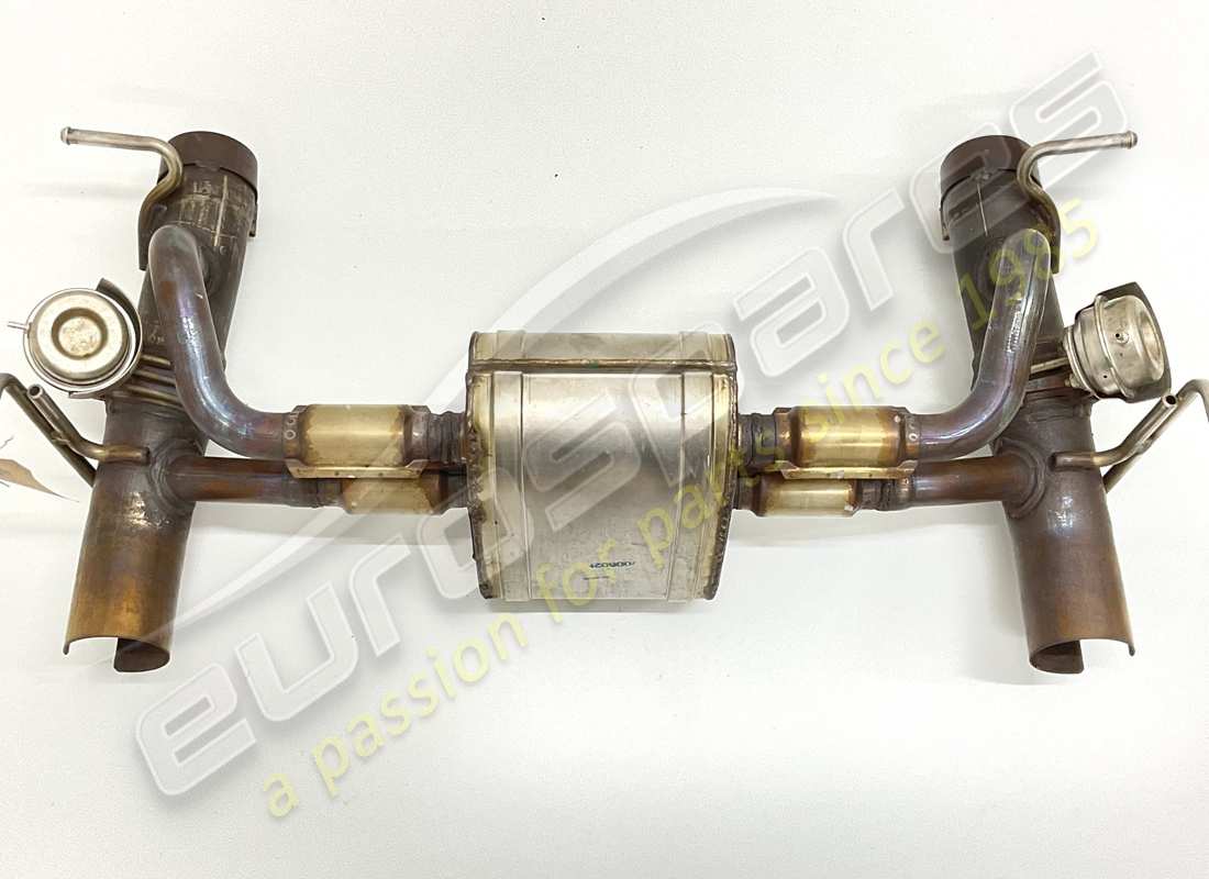 USED Ferrari CENTRAL SILENCER . PART NUMBER 844312 (1)