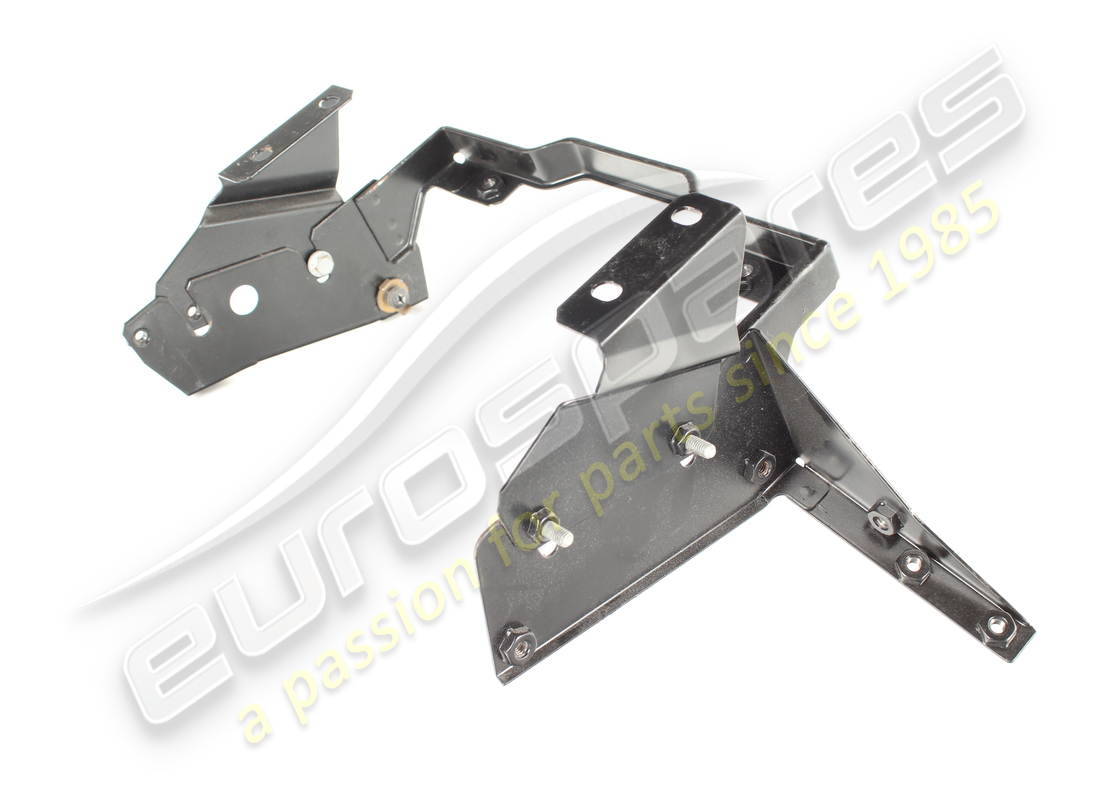 USED FERRARI BRACKET FOR DASHBOARD FIXING. PART NUMBER 65631900 (2) used ferrari bracket for dashboard fixing. part number 65631900 (2)