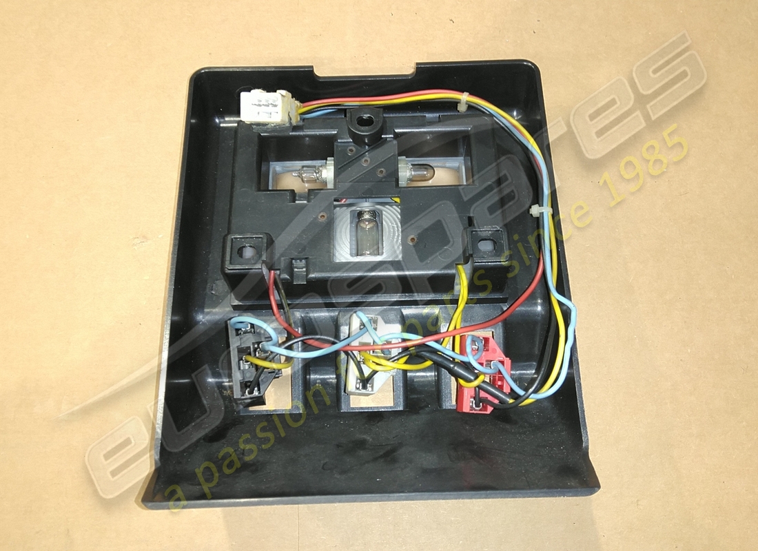 USED FERRARI FRONT LAMP. PART NUMBER 153129 (2) used ferrari front lamp. part number 153129 (2)