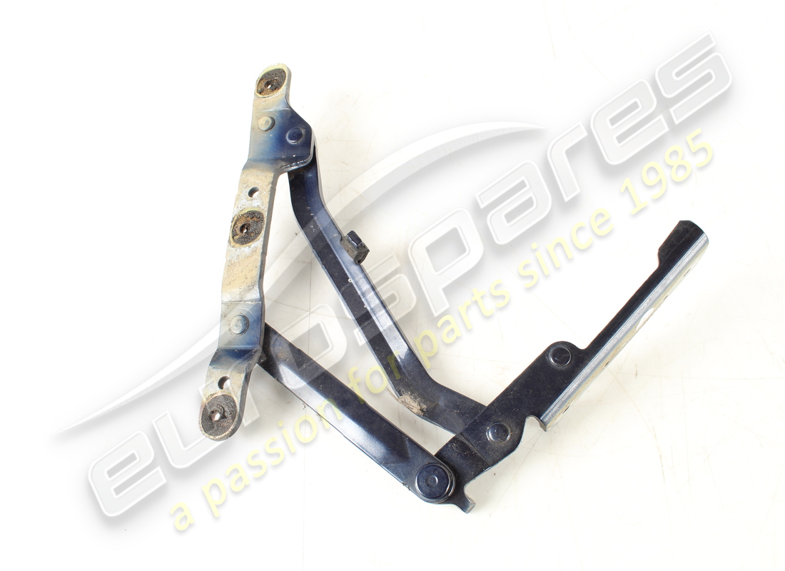 used maserati rh hinge for rear hood bonn. part number 81082800 (4)