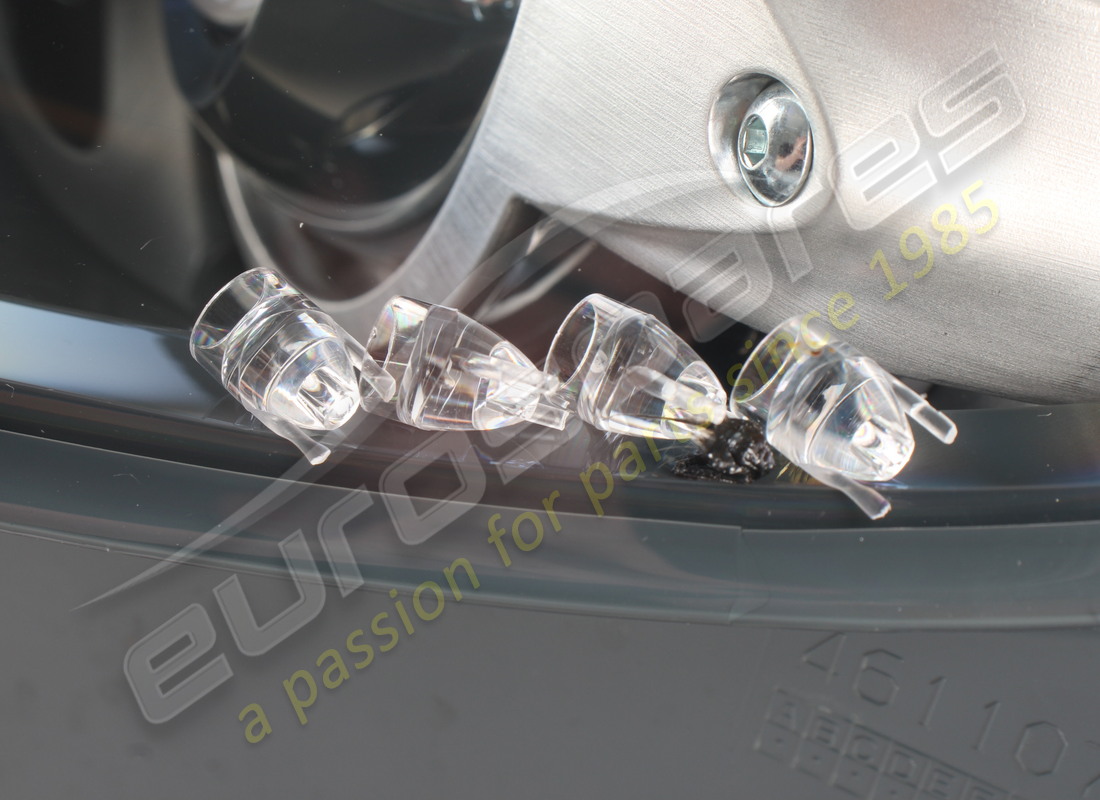 NEW (OTHER) FERRARI LH FRONT HEADLIGHT AFS. PART NUMBER 251999 (4) new (other) ferrari lh front headlight afs. part number 251999 (4)