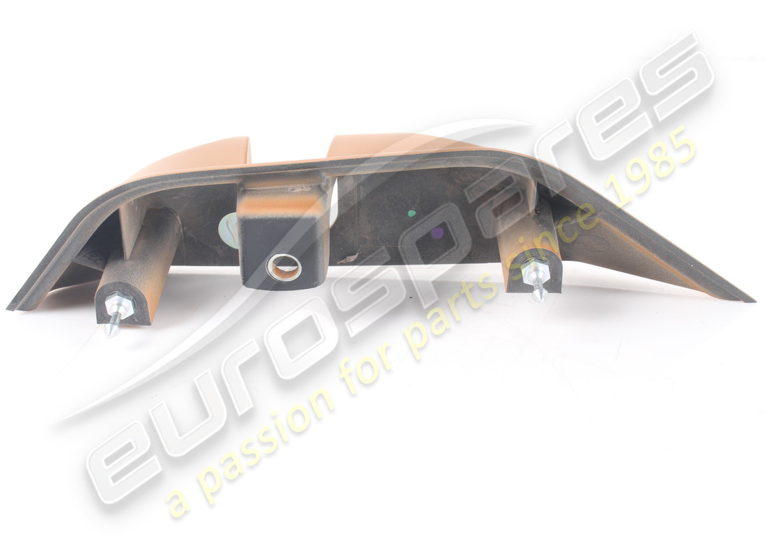 USED FERRARI RH SEAT STRIKER COVER. PART NUMBER 82224800 (4) used ferrari rh seat striker cover. part number 82224800 (4)