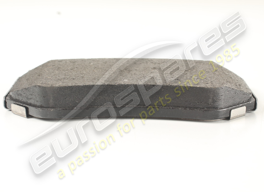 NEW MASERATI KIT REAR BRAKE PADS V6. PART NUMBER 673012868 (6) new maserati kit rear brake pads v6. part number 673012868 (6)