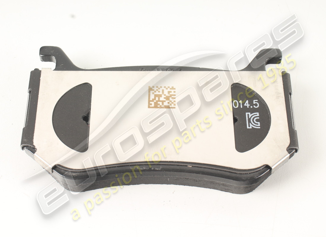 NEW MASERATI KIT REAR BRAKE PADS V6. PART NUMBER 673012868 (7) new maserati kit rear brake pads v6. part number 673012868 (7)