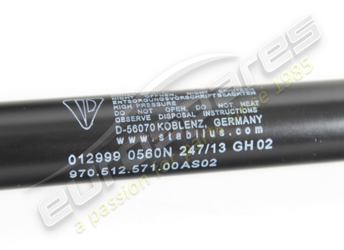 NEW PORSCHE ACTUATOR. PART NUMBER 97051257100 (6) new porsche actuator. part number 97051257100 (6)