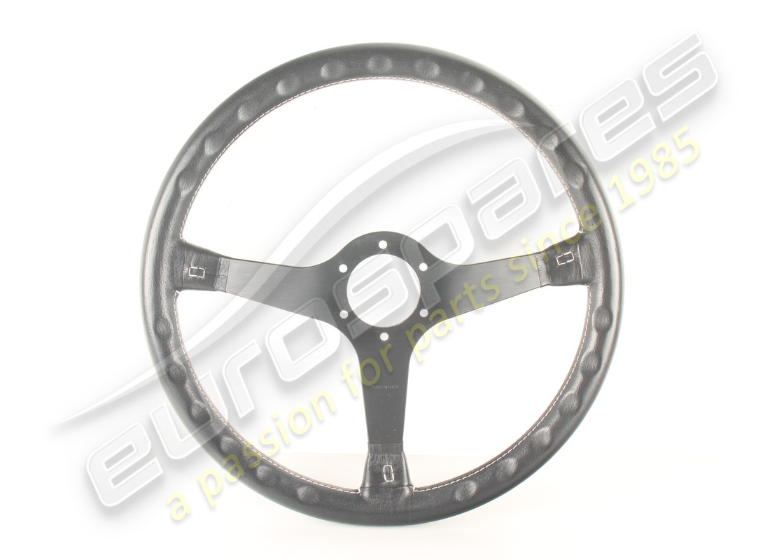 NEW FERRARI MOMO STEERING WHEEL. PART NUMBER 119036 (4) new ferrari momo steering wheel. part number 119036 (4)