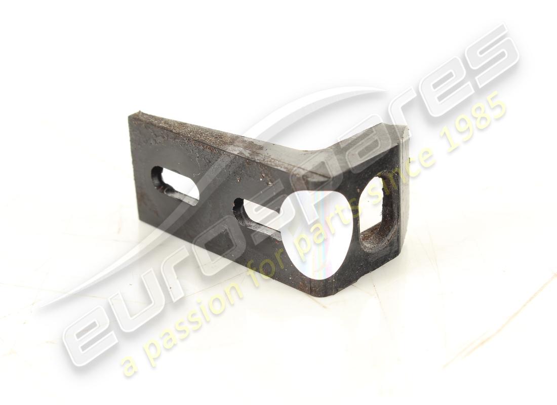 used ferrari bracket. part number 60538100 (2)