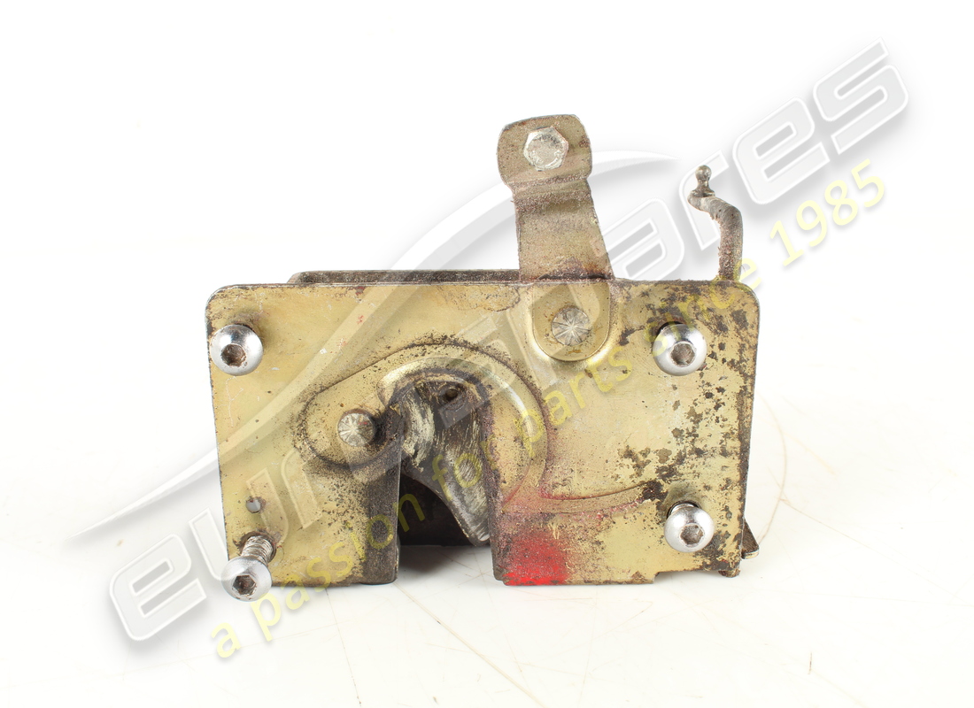 used ferrari rh door lock. part number 61775400 (3)