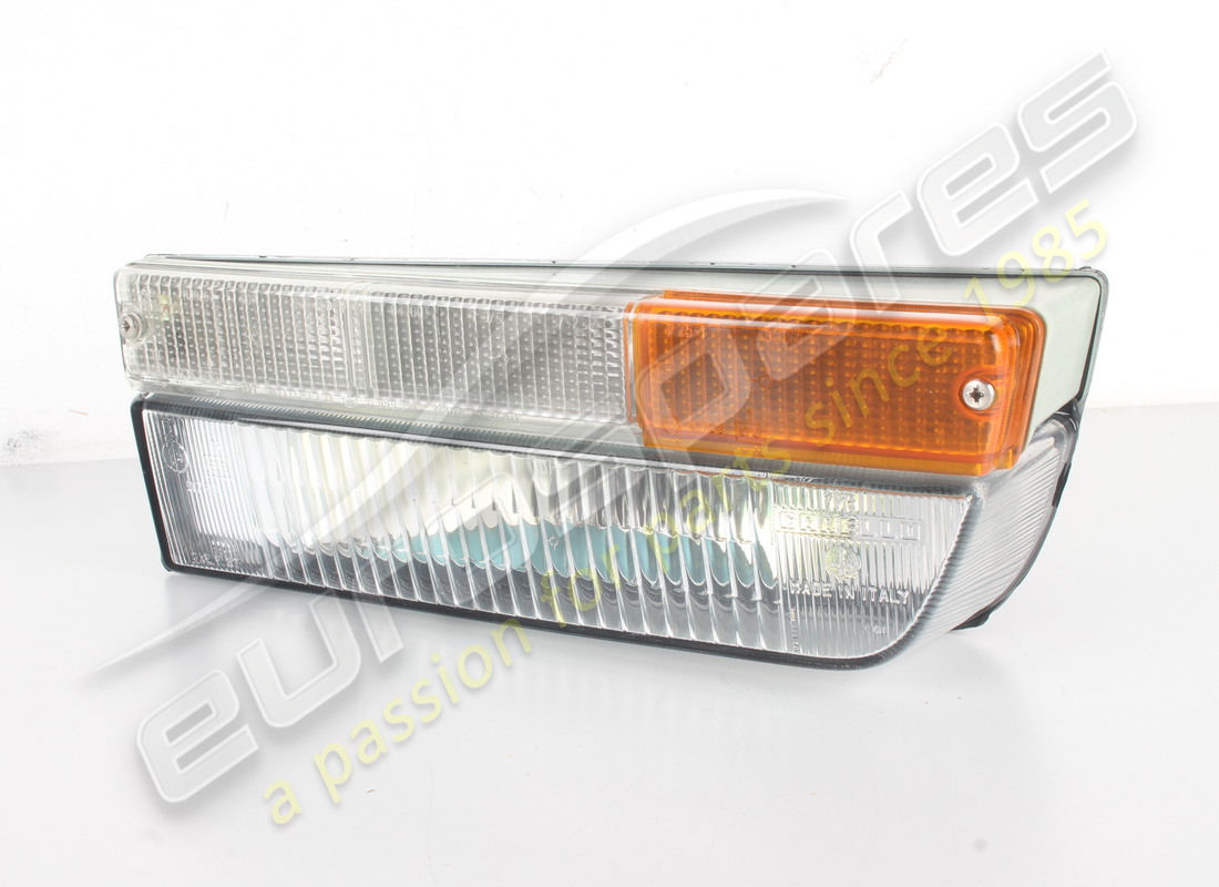 NEW Ferrari LH FRONT LIGHT RHD . PART NUMBER 61880000 (1)