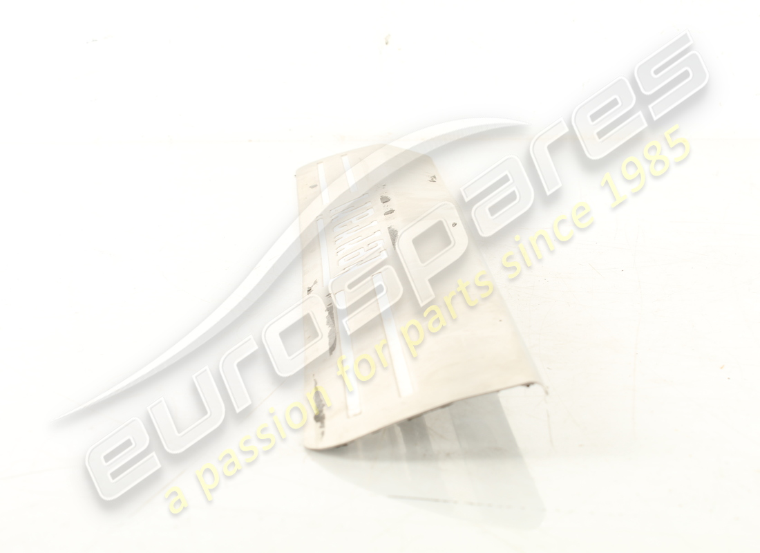 USED FERRARI RH KICKPLATE. PART NUMBER 81361800 (5) used ferrari rh kickplate. part number 81361800 (5)