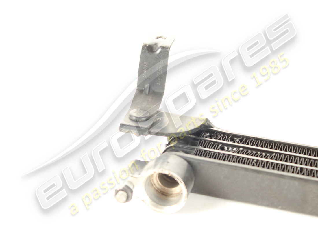 USED FERRARI OIL RADIATOR. PART NUMBER 239202 (6) used ferrari oil radiator. part number 239202 (6)