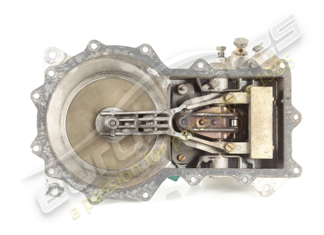 used ferrari 308i/3.2mon/328 f/dist head mp. part number 70000650 (4)