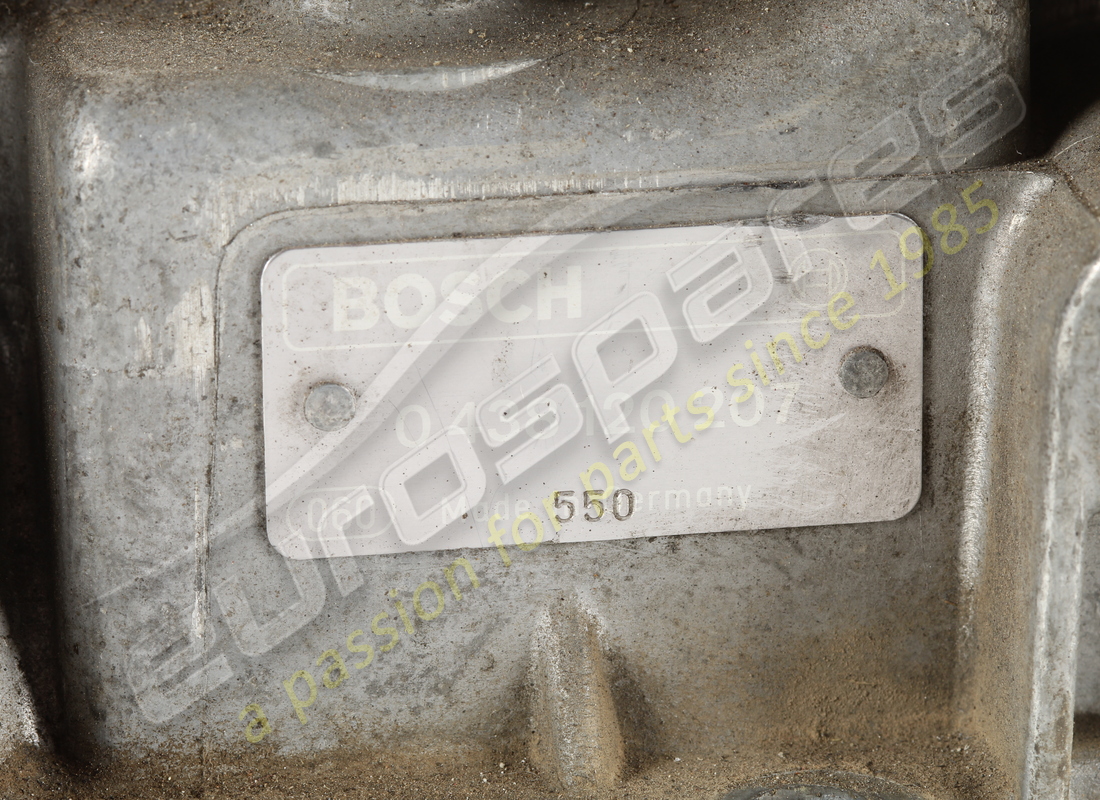 used ferrari 308i/3.2mon/328 f/dist head mp. part number 70000650 (6)