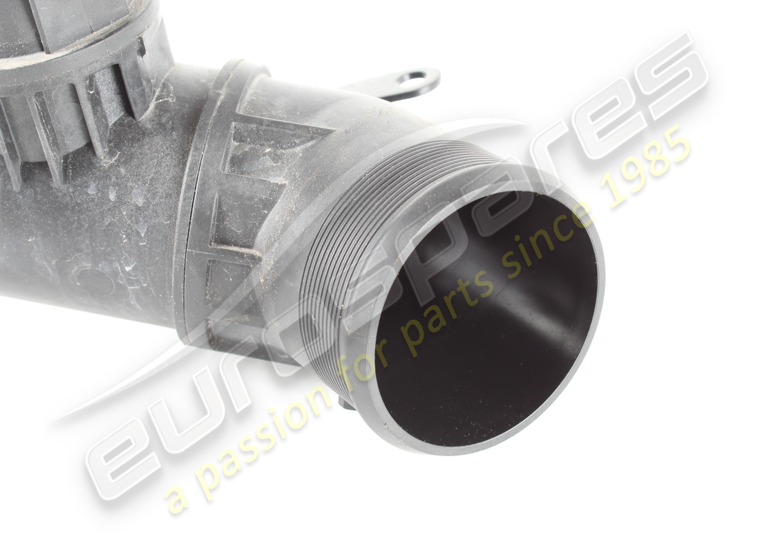 used ferrari rh pipe connector barrel. part number 844546 (5)