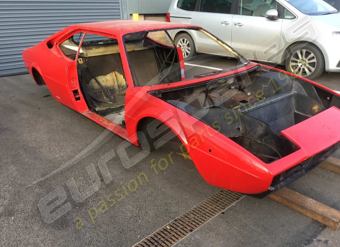 USED EUROSPARES FERRARI 308 GT4 DINO (1979) RHD BODYSHELL & CHASSIS. PART NUMBER EAP1390100 (5) used eurospares ferrari 308 gt4 dino (1979) rhd bodyshell & chassis. part number eap1390100 (5)
