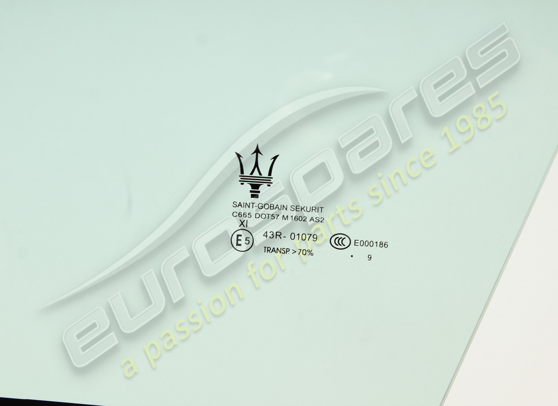 NEW MASERATI FRONT LH DOOR WINDOW GLASS. PART NUMBER 670032192 (2) new maserati front lh door window glass. part number 670032192 (2)