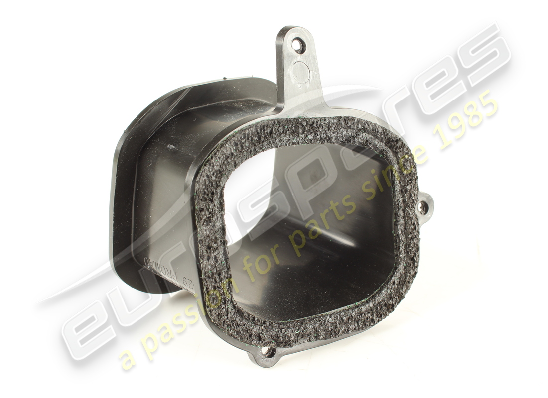 USED Ferrari RH LATERAL VENT CONNECTOR . PART NUMBER 88670800 (1)