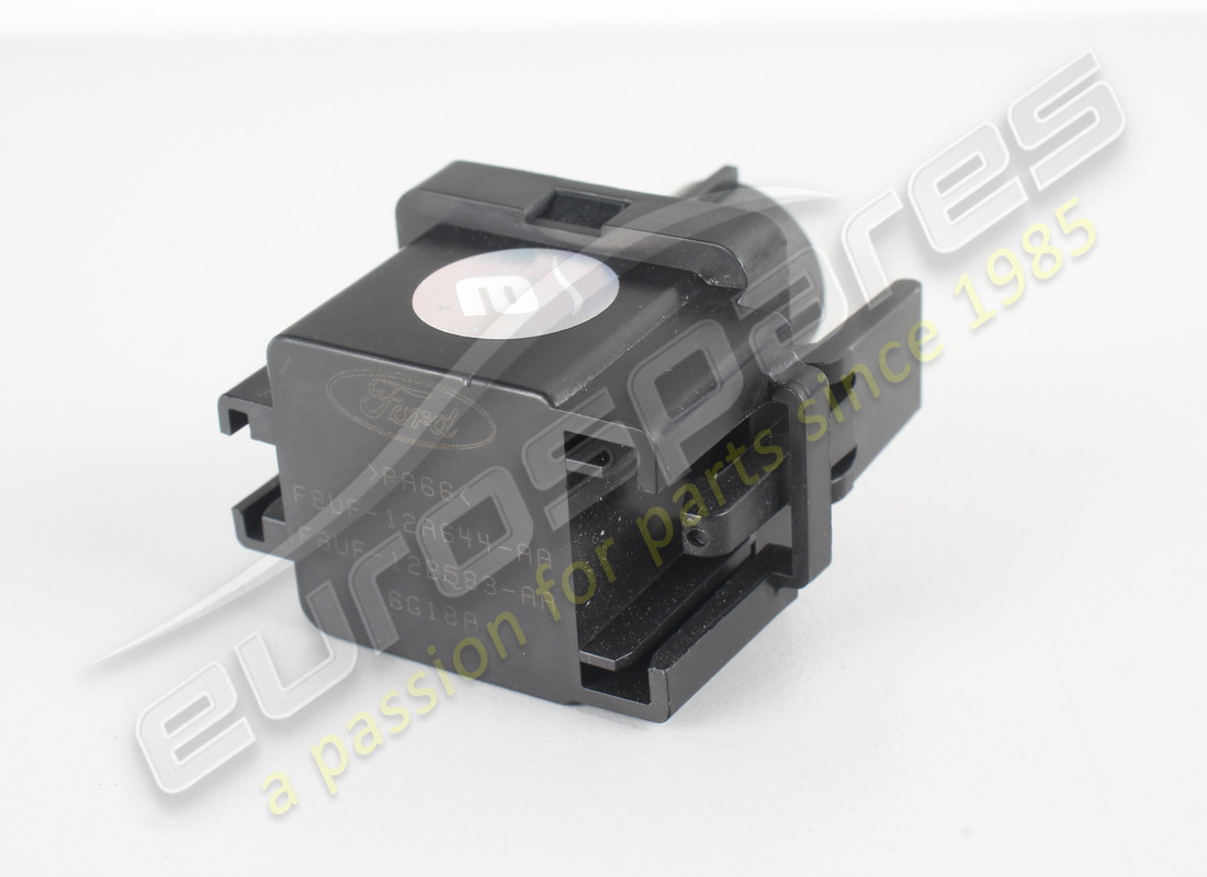 used aston martin barometric press screw. part number 1r123910135 (1)