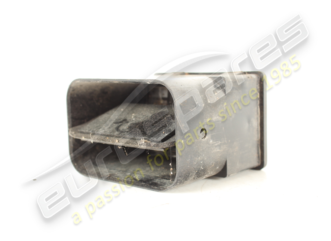 used ferrari lh vent. part number 2578644300 (4)