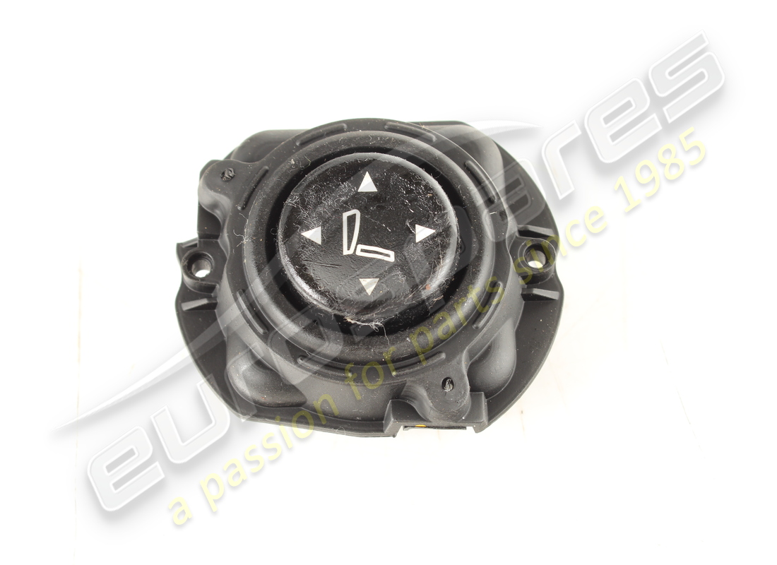 USED Maserati RH REAR SEAT CONTROL BUTTON . PART NUMBER 203491 (1)