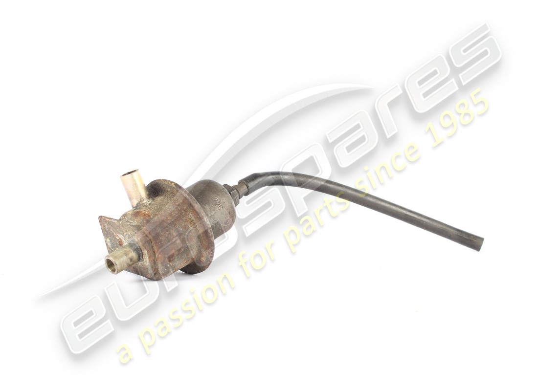 USED FERRARI VACUUM VALVE BYPASS. PART NUMBER 115741 (2) used ferrari vacuum valve bypass. part number 115741 (2)