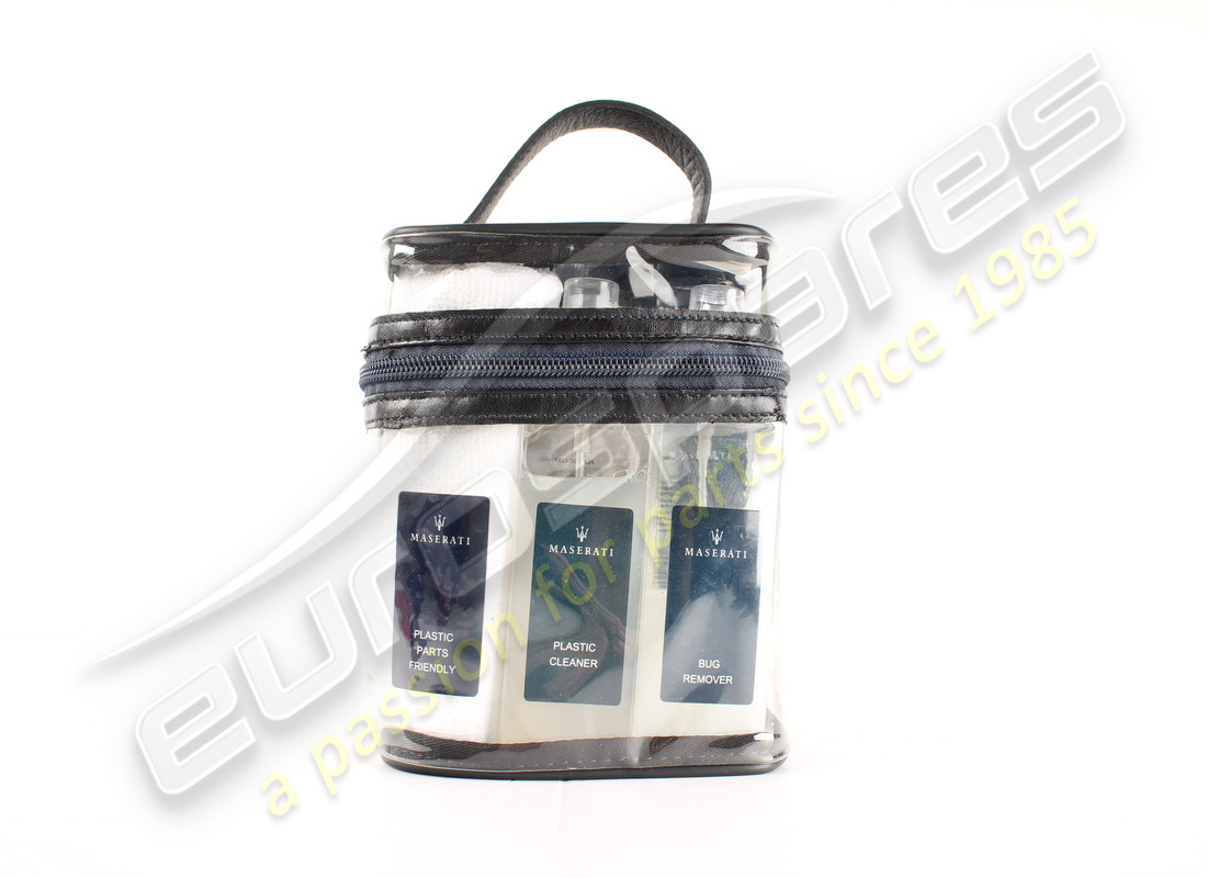 NEW MASERATI CAR CARE KIT. PART NUMBER 940000103 (1) new maserati car care kit. part number 940000103 (1)