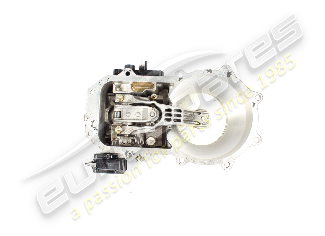 USED FERRARI FUEL DISTRIBUTION HEAD. PART NUMBER 70000642 (3) used ferrari fuel distribution head. part number 70000642 (3)