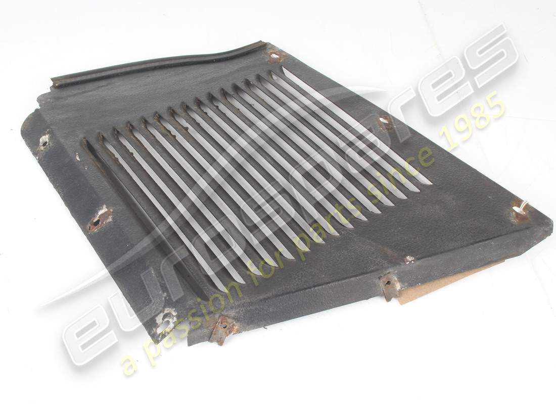 USED FERRARI LH FRONT GRAVEL GUARD. PART NUMBER 62576700 (1) used ferrari lh front gravel guard. part number 62576700 (1)