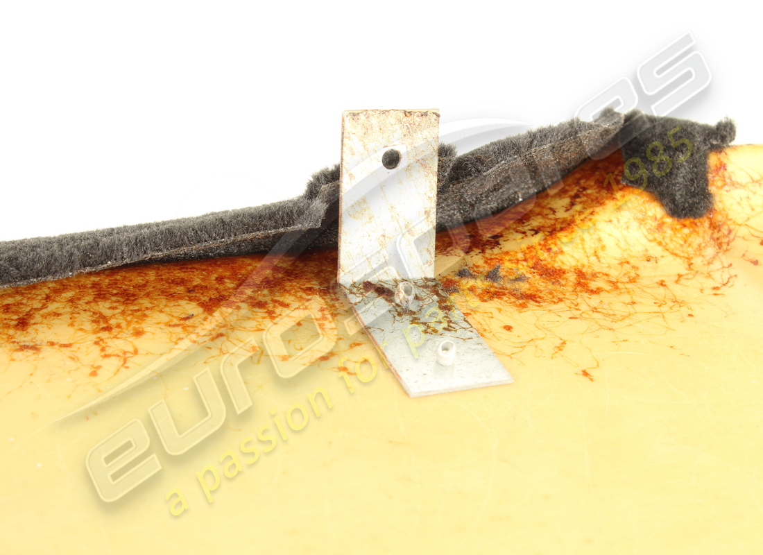 USED FERRARI RH LATERAL COVER. PART NUMBER 651142.. (5) used ferrari rh lateral cover. part number 651142.. (5)