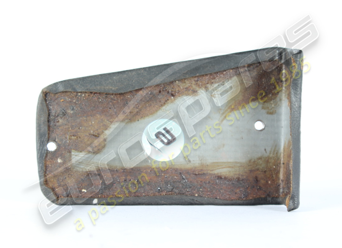 USED FERRARI LH MOULDING. PART NUMBER 62305200 (2) used ferrari lh moulding. part number 62305200 (2)