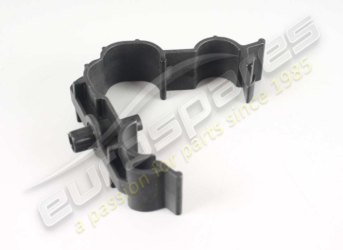 NEW MASERATI SPRING. PART NUMBER 177805 (2) new maserati spring. part number 177805 (2)