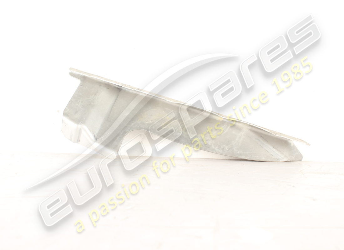 NEW FERRARI RH DIAGONAL WINDSCREEN PANEL. PART NUMBER 270836 (2) new ferrari rh diagonal windscreen panel. part number 270836 (2)