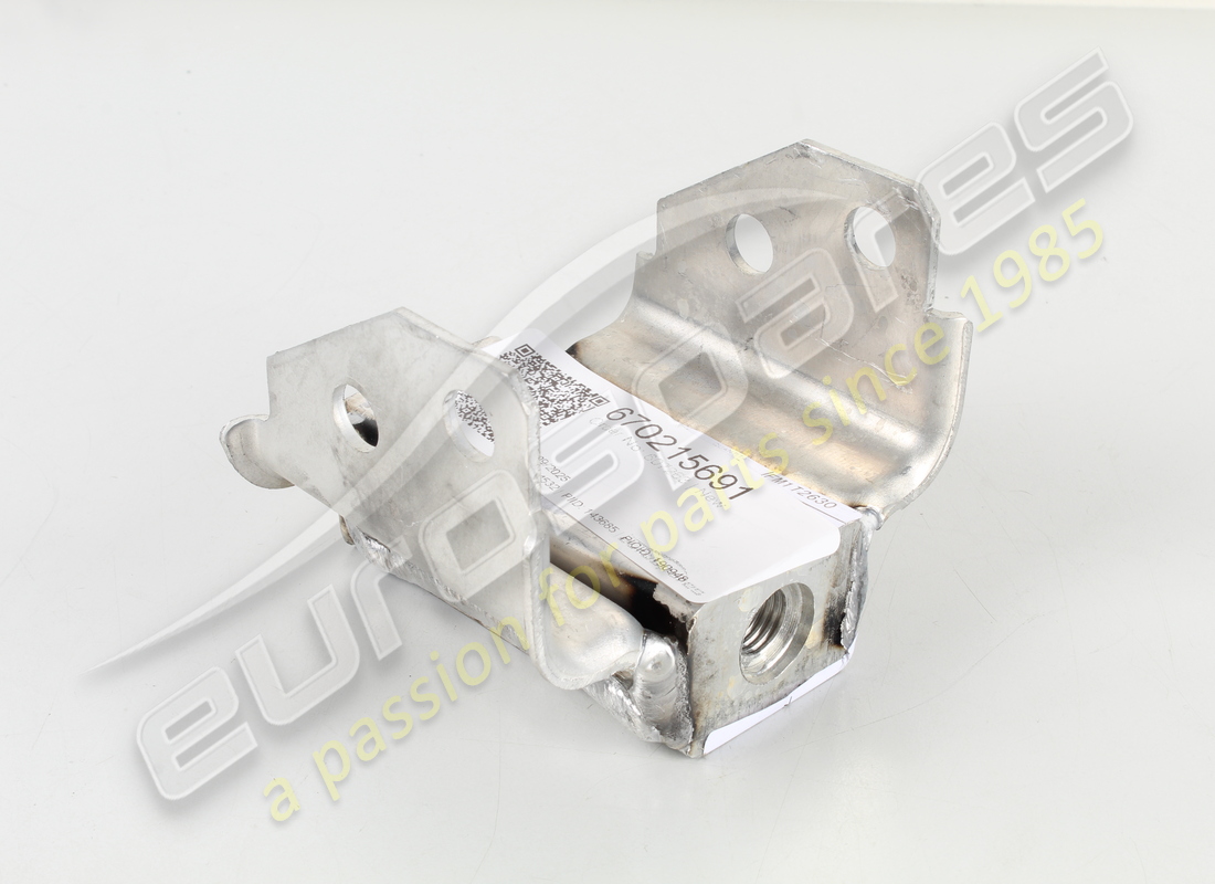 NEW MASERATI CROSS MEMBER. PART NUMBER 670215691 (1) new maserati cross member. part number 670215691 (1)