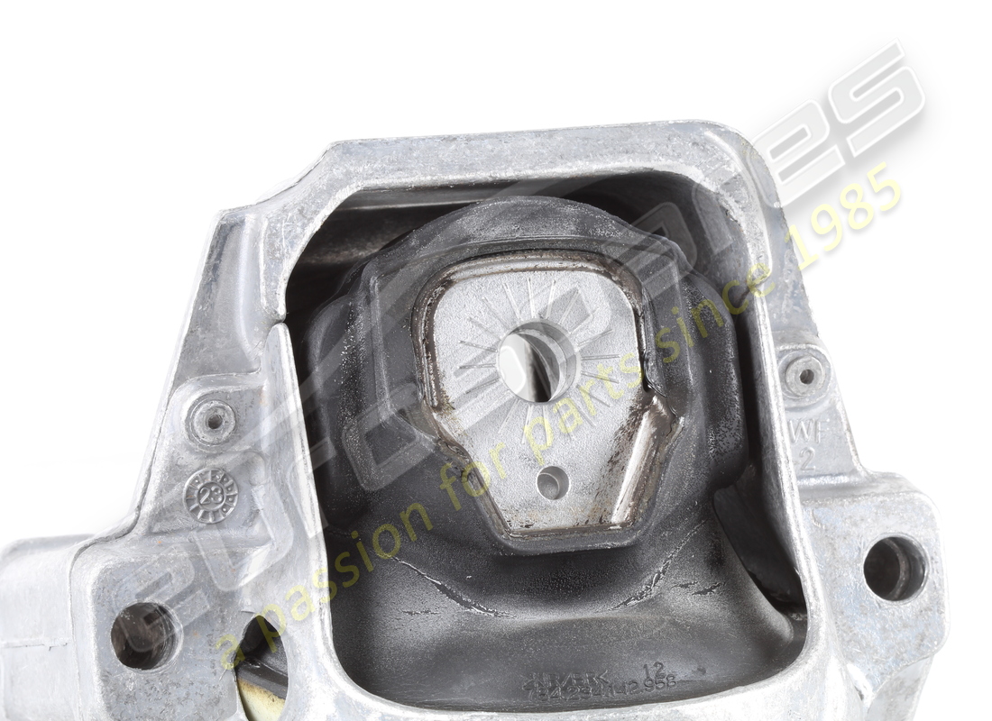 NEW PORSCHE ENGINE MOUNTING LEFT ACTIVE ENGINE MOUNT. PART NUMBER PAC199381C (3) new porsche engine mounting left active engine mount. part number pac199381c (3)