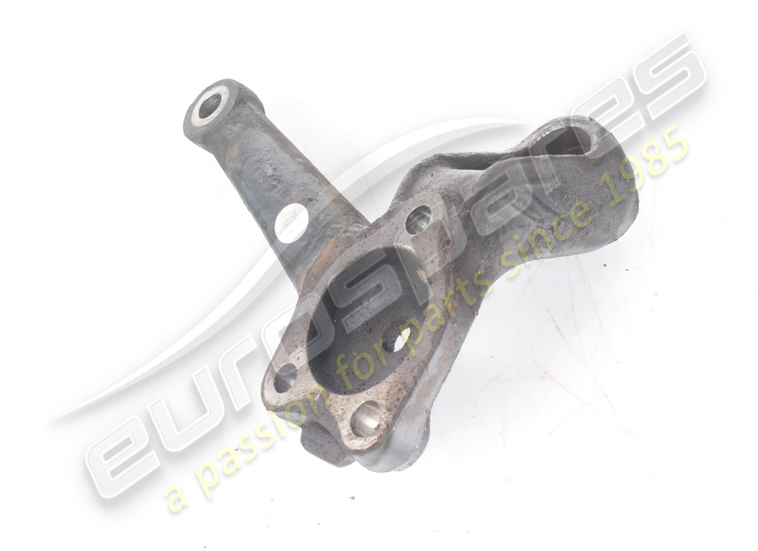 USED MASERATI LH ARM COUPLING. PART NUMBER 366600305 (3) used maserati lh arm coupling. part number 366600305 (3)