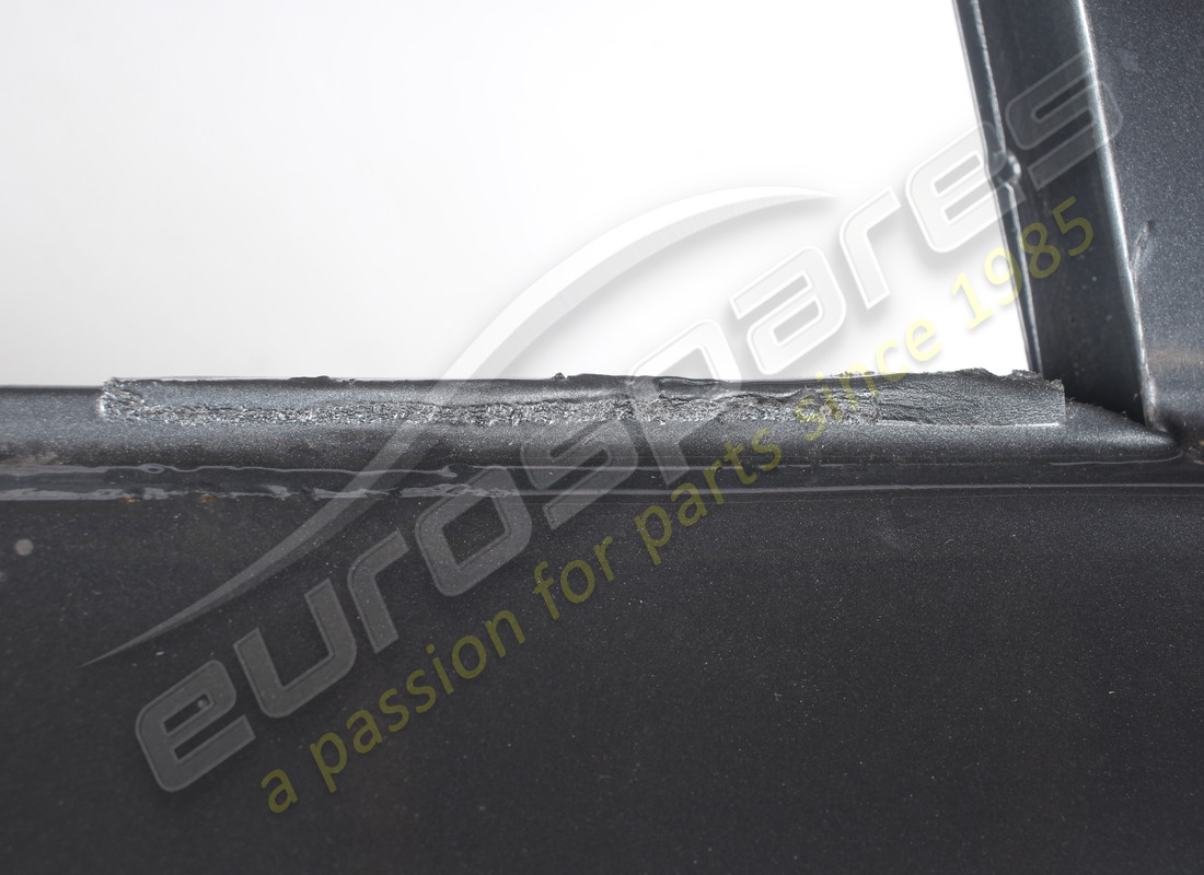 USED MASERATI REAR DOOR. PART NUMBER 374530204 (3) used maserati rear door. part number 374530204 (3)