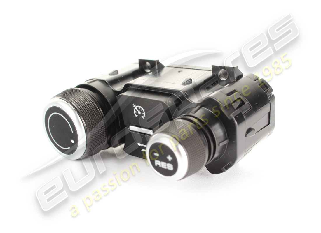 NEW FERRARI TFT CONTROL. PART NUMBER 319570 (2) new ferrari tft control. part number 319570 (2)