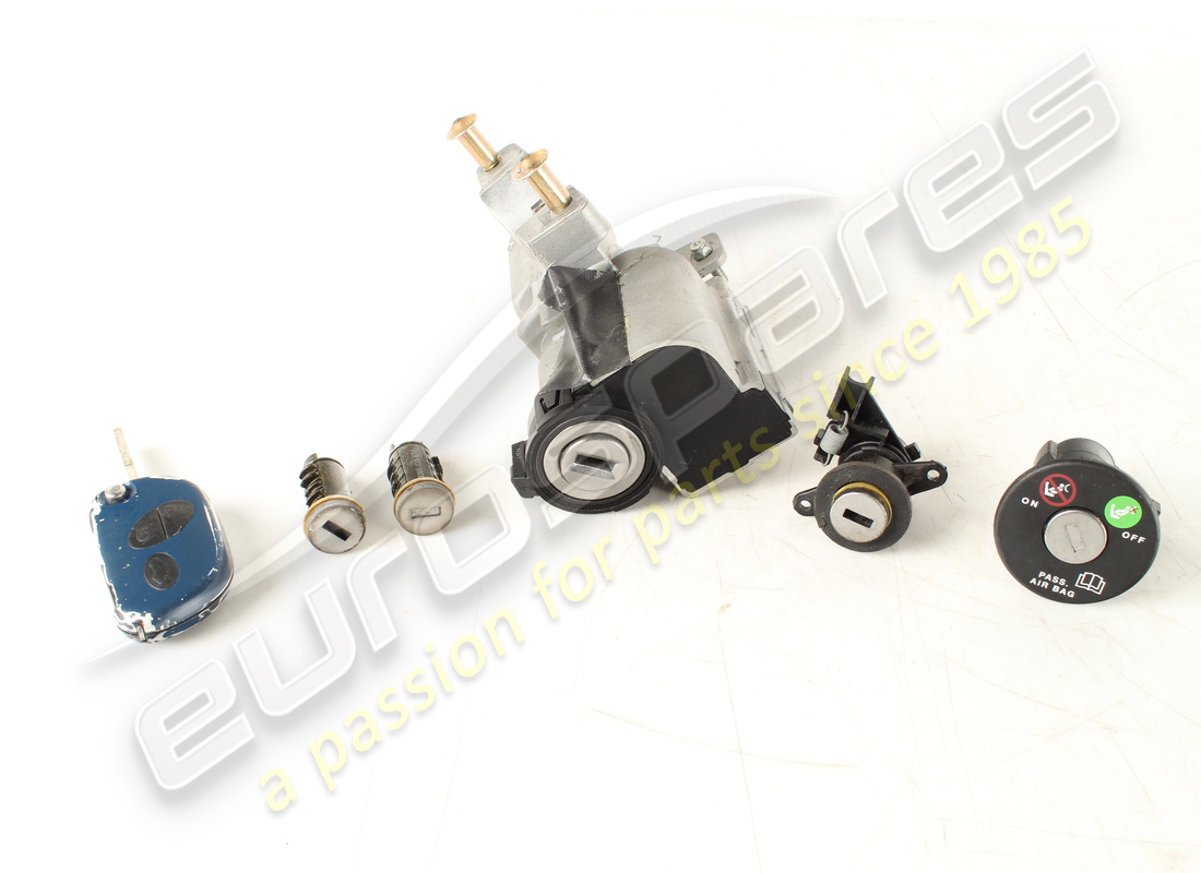 USED Eurospares COMPLETE LOCK SET WITH KEY . PART NUMBER EAP1732786 (1)