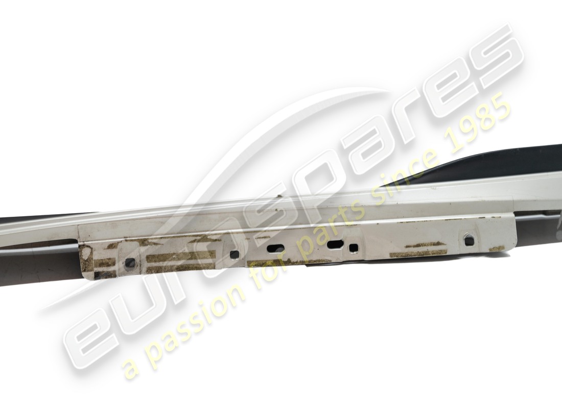 used ferrari complete lh underdoor trim. part number 985861772 (5)