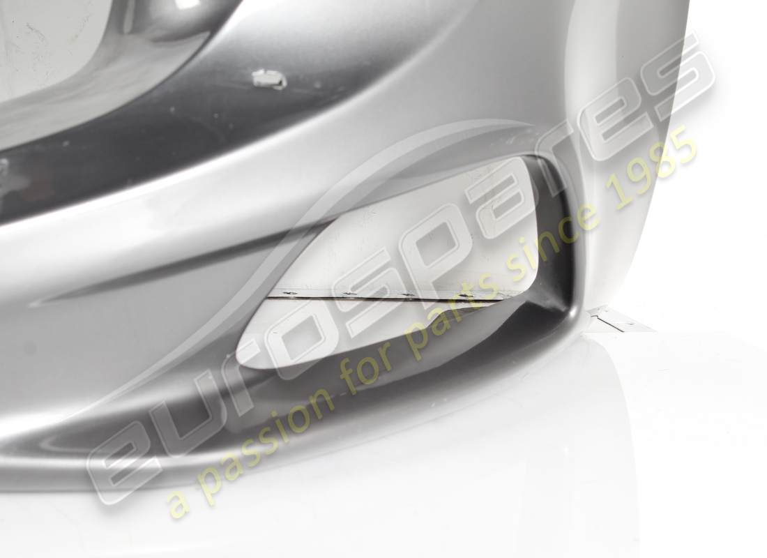 damaged ferrari complete front bumper. part number 84361310 (3)