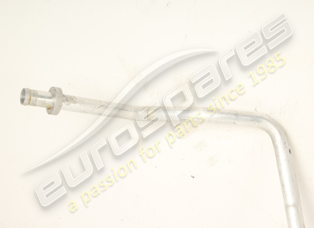 used ferrari tubo h2o sottopianale. part number 869466 (3)