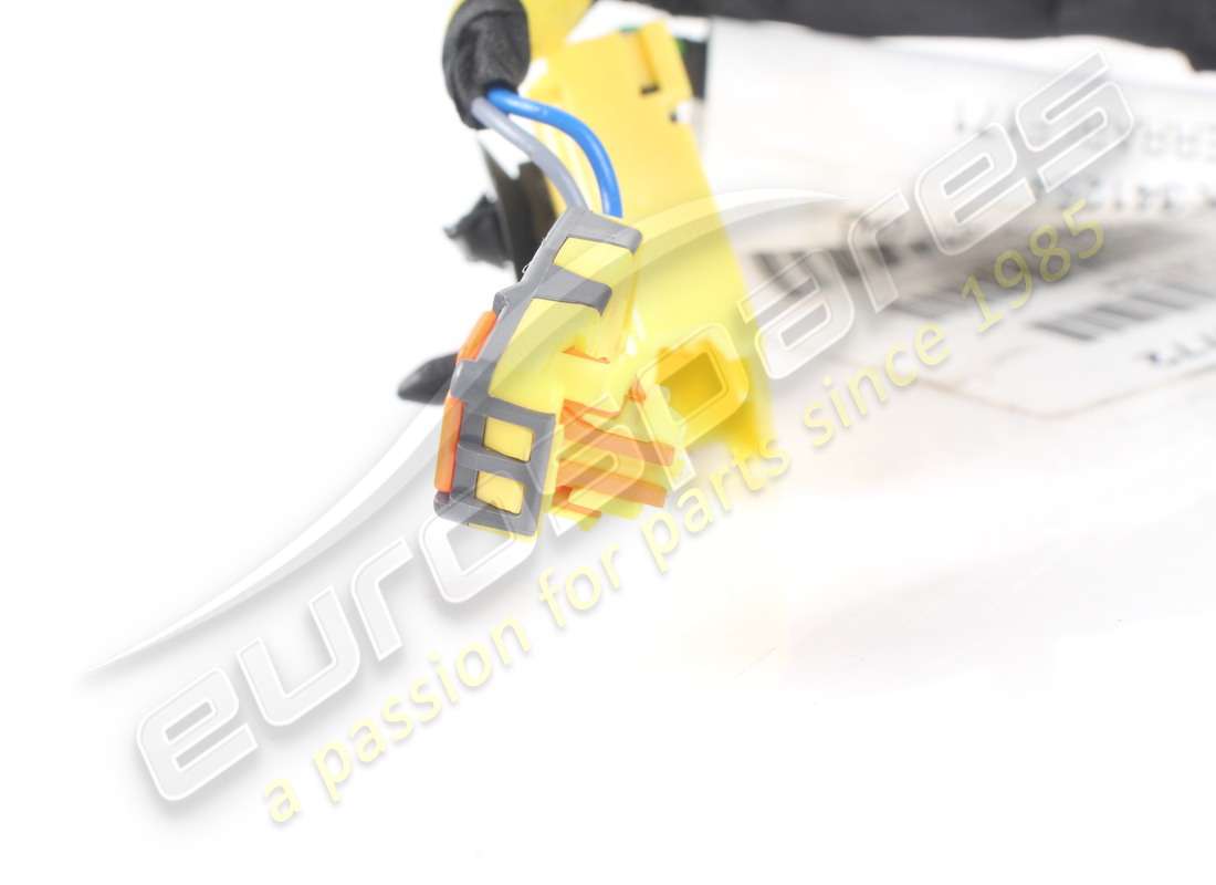 USED FERRARI BRIGLIA AIR BAG PASSEGGERO. PART NUMBER 784772 (3) used ferrari briglia air bag passeggero. part number 784772 (3)