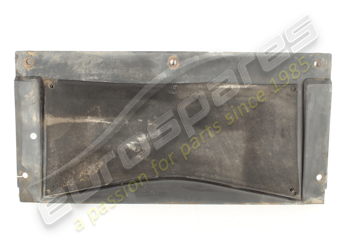 used maserati front undertray (with air ducts). part number 67960100 (1)