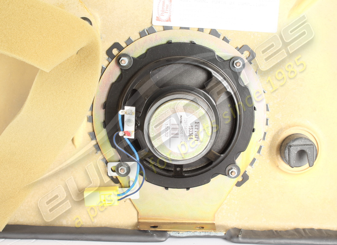 NEW (OTHER) FERRARI RH LINING BLACK 8500. PART NUMBER 66533700 (4) new (other) ferrari rh lining black 8500. part number 66533700 (4)