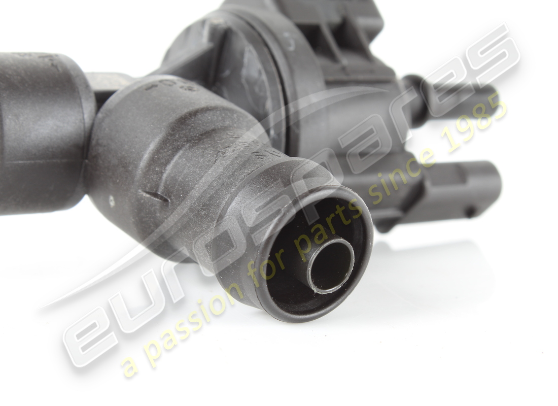 used ferrari flush valve. part number 751851 (4)