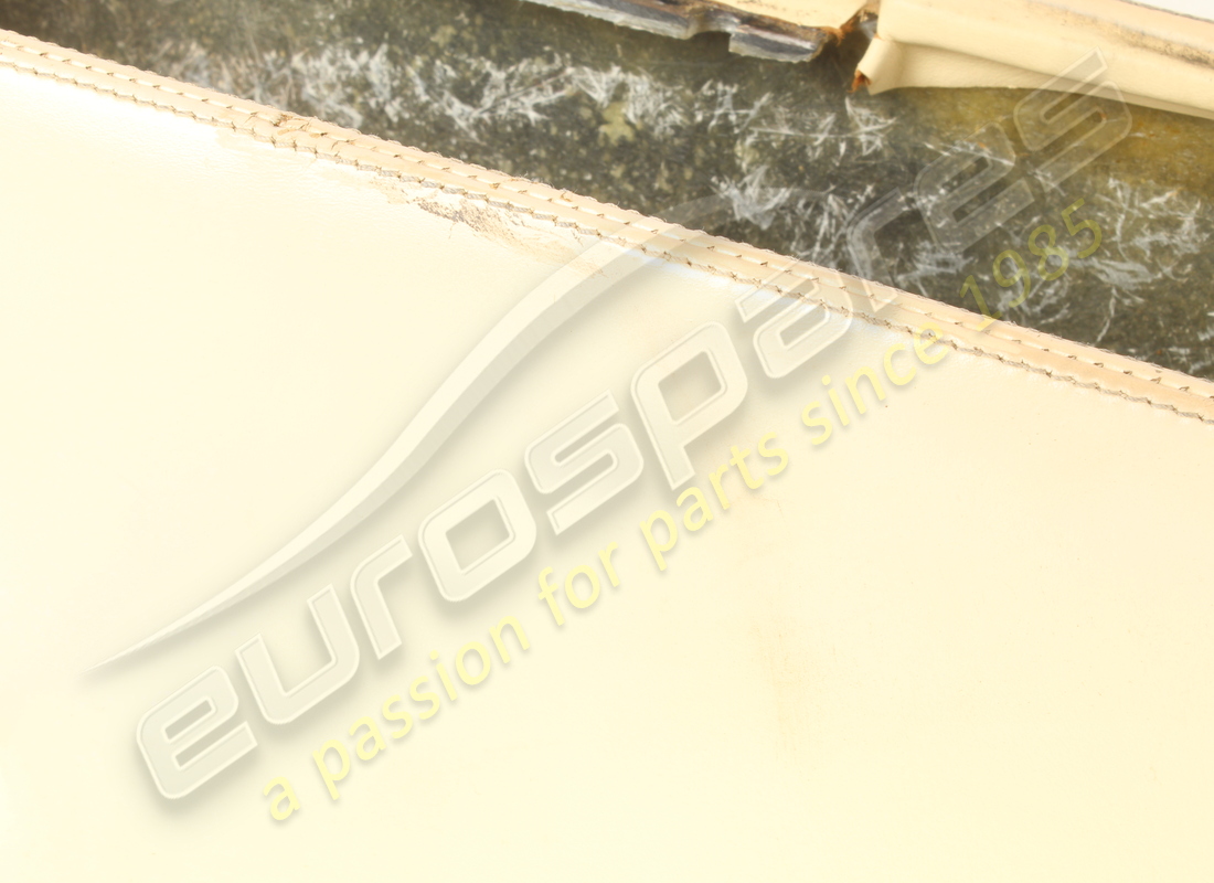 USED FERRARI CENTRAL TUNNEL RHD GTS. PART NUMBER 61847600 (4) used ferrari central tunnel rhd gts. part number 61847600 (4)