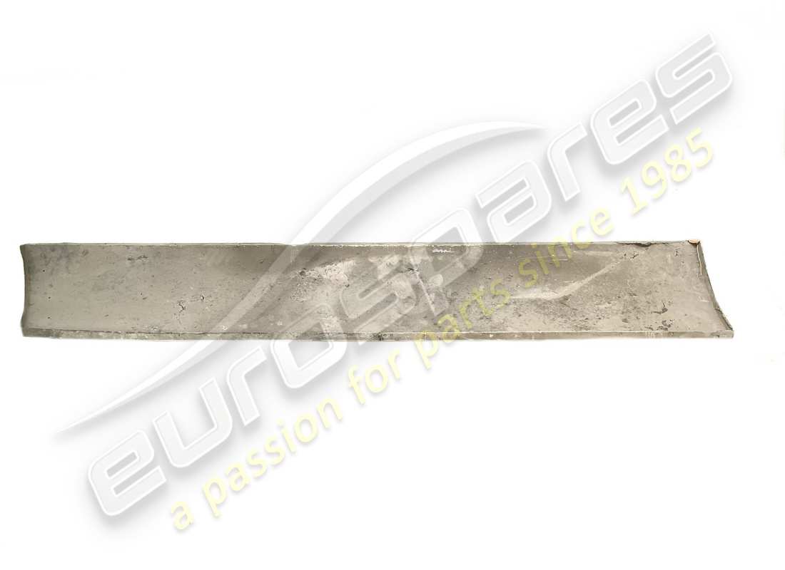 USED LAMBORGHINI SKIRT RIGHT SIDE MEMBER. PART NUMBER 007010007 (2) used lamborghini skirt right side member. part number 007010007 (2)