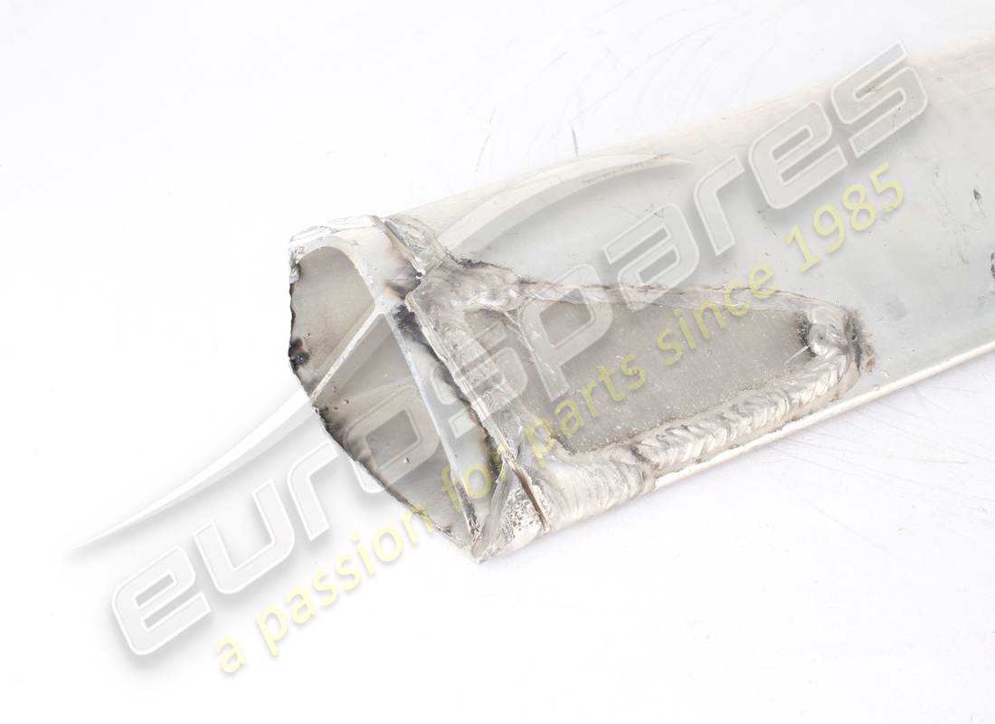 USED FERRARI COMPLETE LOWER CROSS MEMBER. PART NUMBER 985207991 (3) used ferrari complete lower cross member. part number 985207991 (3)