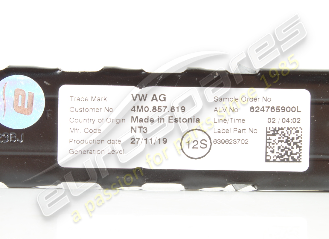 USED LAMBORGHINI SEAT BELT HEIGHT. PART NUMBER 4M0857819 (2) used lamborghini seat belt height. part number 4m0857819 (2)